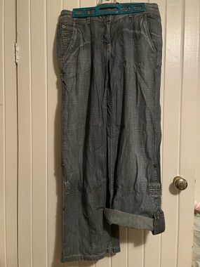 Oasis Y2K Low Rise Wide Leg Roll-Up Jeans